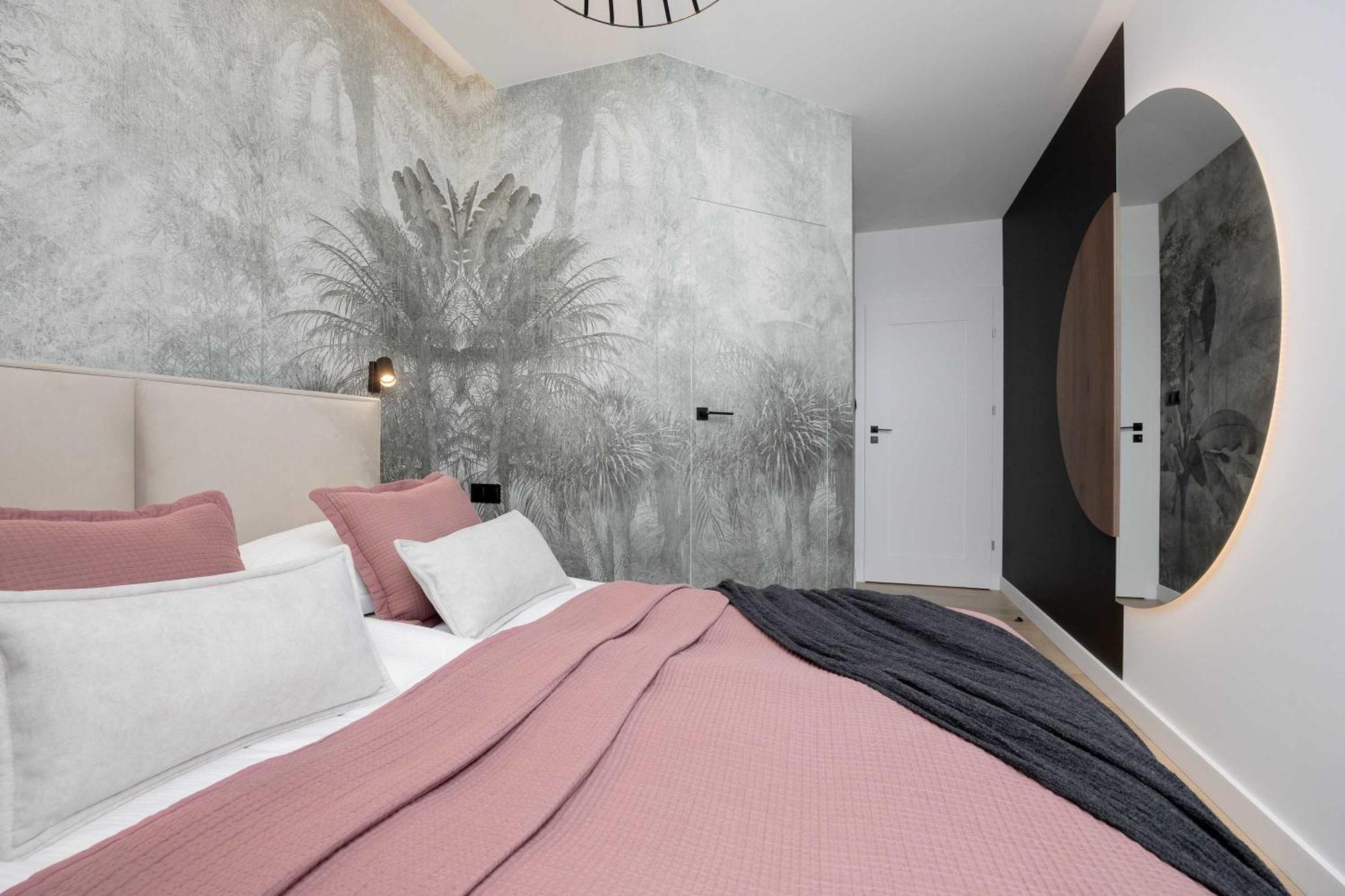Apartment Sarmacka Wilanow With Parking, Sauna & Gym By Noclegi Renters Varşova Dış mekan fotoğraf